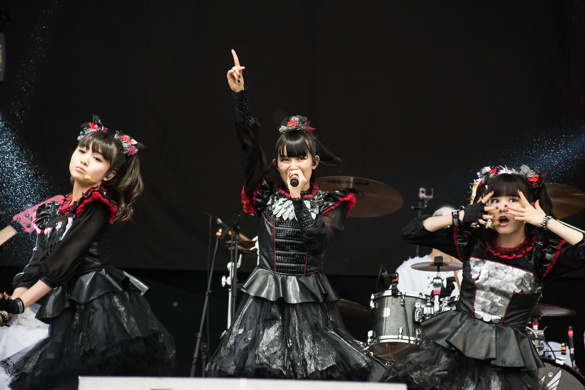 Download Festival | 10 Reasons Why We Love Babymetal - Download Festival2048 x 1367