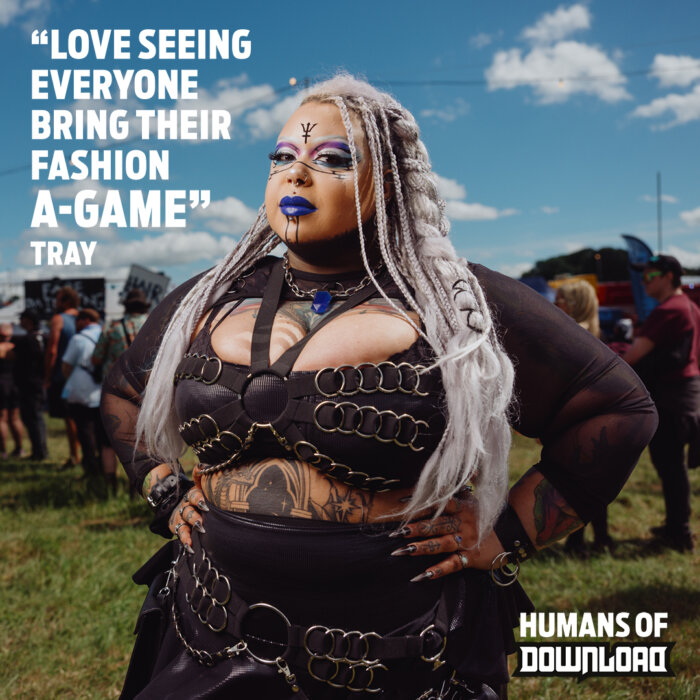 Download fan striking a pose with caption text: ‘Love seeing everyone bring their fashion a-game.’ - Tray - Humans of Download