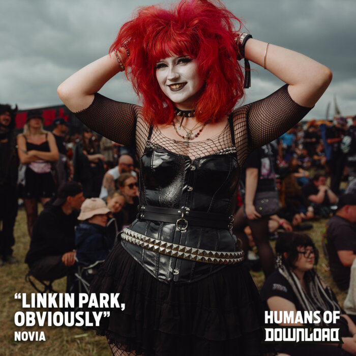 Download fan striking a pose with caption text: ‘Linkin Park, obviously.' - Novia - Humans of Download