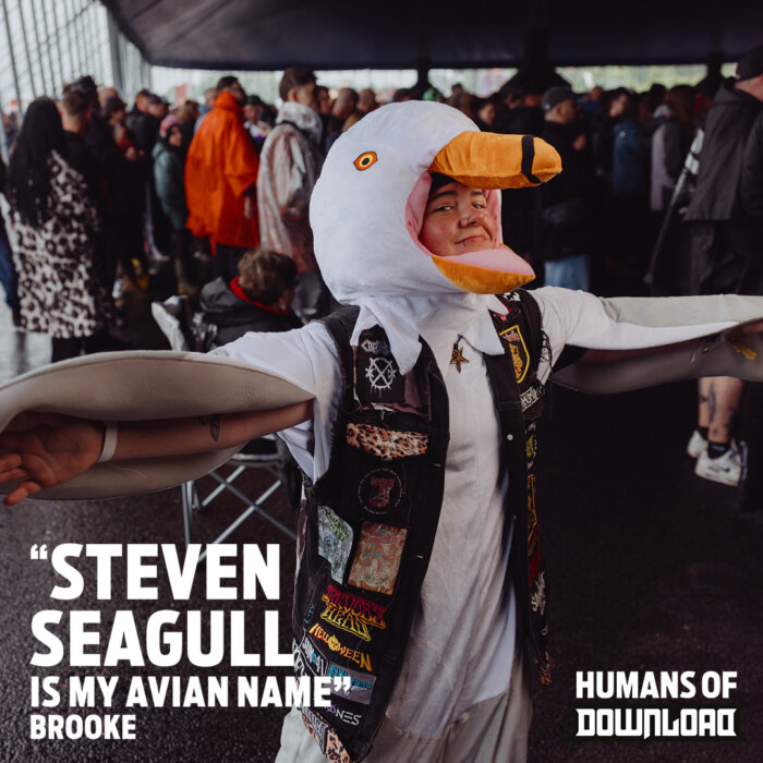 Download fan striking a pose with caption text: ‘Steven Seagull is my avian name’ - Brooke - Humans of Download